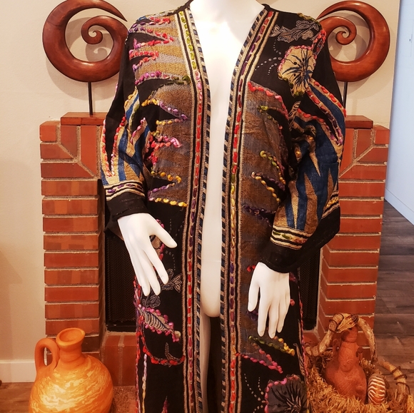RAJ-MURIEL Thick Knit Emb. Kimono-OS-NWT - Picture 12 of 12